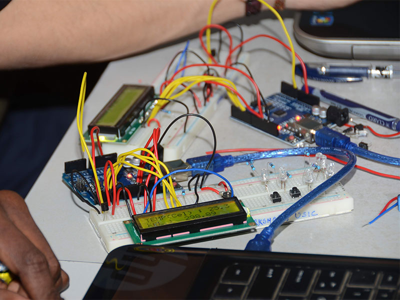 Seventh School on System Design Using Microcontroller